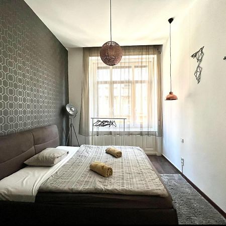 Wonderful Design Apartment In The City Centre Budapest Exterior foto