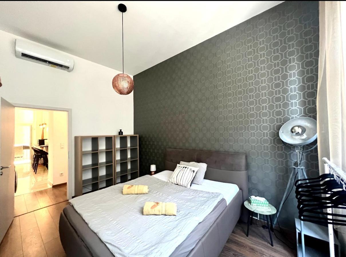 Wonderful Design Apartment In The City Centre Budapest Exterior foto