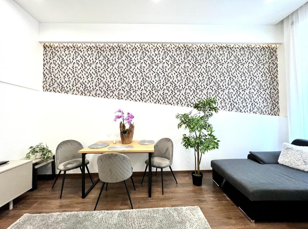 Wonderful Design Apartment In The City Centre Budapest Exterior foto